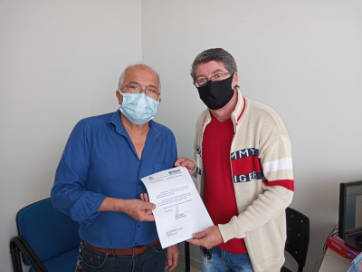 PREFEITO ATENDE VEREADOR E DISPONIBILIZA SALA PARA ATENDIMENTOS OFTALMOLÓGICOS.