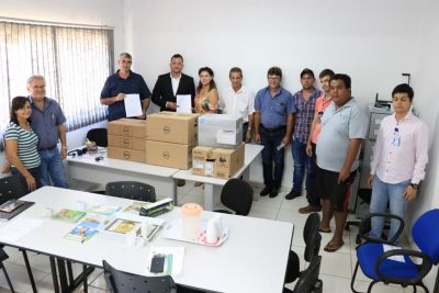MINISTÉRIO PÚBLICO REALIZA ENTREGA DE COMPUTADORES AO CONSELHO MUNICIPAL DE MEIO AMBIENTE.