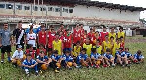 Escolinha da Prefeitura forma cidadãos e revela jogadores