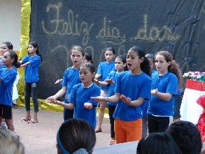 PETI comemora Dia das Mães 