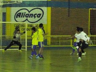 Independente e SESS fazem a final masculina