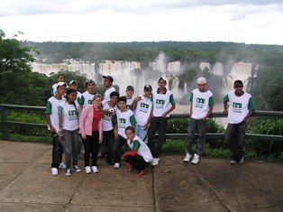 Prefeitura leva Projovem a Cataratas e a Usina de Itaipu  