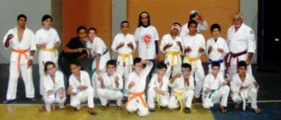 Karatê de Iguatemi vence em várias categorias no Paraguai.