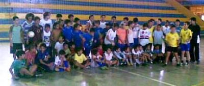 Futsal masculino e feminino de Iguatemi é campeão em três categorias da Copa Revelação em Naviraí.