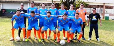 Iguatemi vence na casa do adversário e segue na liderança do regional de futebol.
