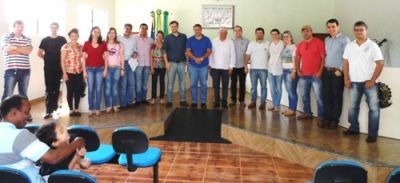 Administração municipal de Iguatemi apresentou orçamento 2015 em audiência pública. 