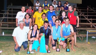 Campeonato de Vôlei de Areia Entre Casais teve suas finais nesta quinta-feira dia 29/10/2014.