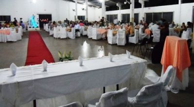 Coordenação do Conviver encerra ano com desfile do Grupo da Melhor Idade e um grande jantar.