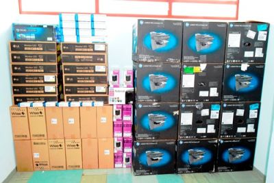 SECRETARIA DE SAÚDE ADQUIRIU 12 NOVOS COMPUTADORES ATRAVÉS DE CONVÊNIO.