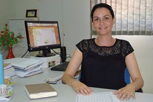 SECRETÁRIA DE EDUCAÇÃO SE REÚNE COM COORDENADORAS E DIRETORAS PARA TRAÇAR DIRETRIZES. 
