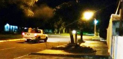 Controle de endemias trabalha na madrugada para combater o mosquito Aedes Aegypti.