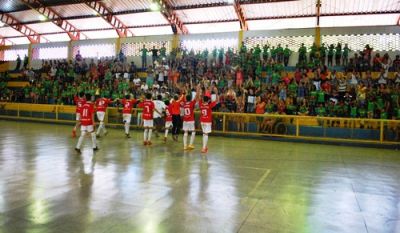 JOGOS ESCOLARES TEVE SEU ENCERRAMENTO EM GRANDE ESTILO E DEFINIU REPRESANTES NOS JOGOS ESTADUAIS DE MATO GROSSO DO SUL. 