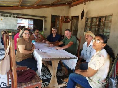 SECRETÁRIOS E ASSOCIAÇÃO DAS MULHERES DA AUXILIADORA PARTICIPARAM DE REUNIÃO. 
