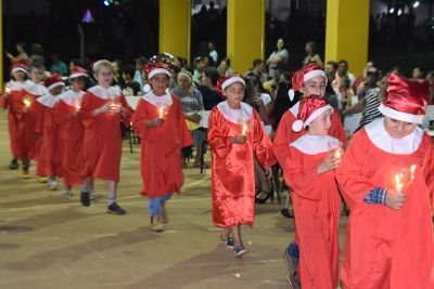 COMUNIDADE DO ASSENTAMENTO AUXILIADORA VIVEU NOITE ESPECIAL EM CLIMA DE NATAL.