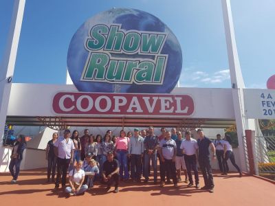 PRODUTORES RURAIS VISITARAM A 31ª FEIRA DO AGRONEGÓCIO EM CASCAVEL-PR.  