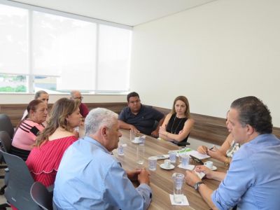  PREFEITURA E CASSEMS ASSINARAM CONVÊNIO DE PLANO DE SAÚDE PARA ATENDER SERVIDORES.