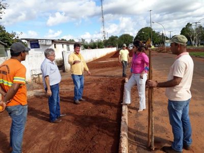 CEMITÉRIO MUNICIPAL ESTÁ SENDO REVITALIZADO E GANHARÁ CALÇADA COM ACESSIBILIDADE.