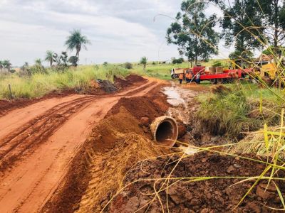 PREFEITURA SEGUE REALIZANDO TRABALHOS DE RECUPERAÇÃO DAS ESTRADAS RURAIS.