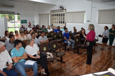 IGUATEMI SEDIOU CURSO DE PREGÃO ELETRÔNICO PARA CAPACITAÇÃO DE SERVIDORES.