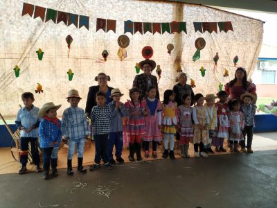 ASSISTÊNCIA SOCIAL REALIZOU AÇÃO SOCIAL COM FAMÍLIAS DO PROGRAMA “CRIANÇA FELIZ”.