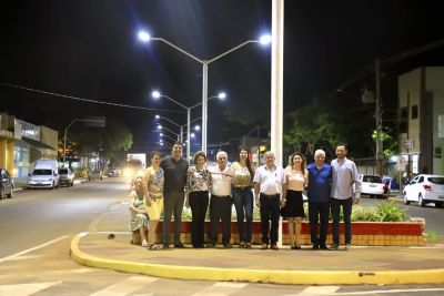 PREFEITA PATRÍCIA INAUGURA PARTE DA ILUMINAÇÃO DAS AVENIDAS PRESIDENTE VARGAS E GELSON ANDRADE MOREIRA.