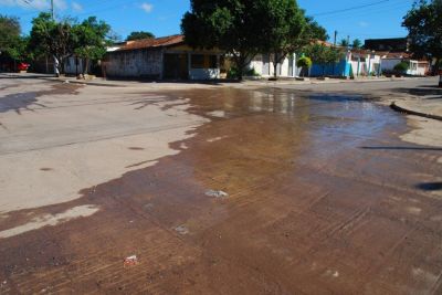 A SECRETARIA MUNICIPAL DE OBRAS COMUNICA OS MORADORES DO BAIRRO DA VILA ROSA.