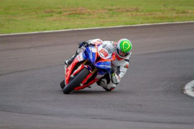 PILOTO IGUATEMIENSE DISPUTARÁ O CAMPEONATO PARANAENSE DE MOTOVELOCIDADE.