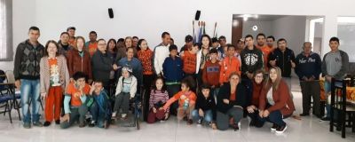 PREFEITA PATRÍCIA MARGATTO VISITA ALUNOS DA APAE.
