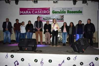 ASSISTÊNCIA SOCIAL DE IGUATEMI PROMOVEU BAILE DA LONGEVIDADE COM MEMBROS DO CONVIVER.