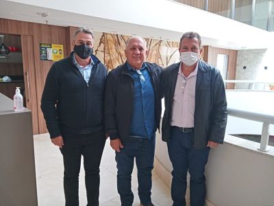 VICE-PREFEITO BUSCA PARCERIAS COM O GRUPO BELLO ALIMENTOS PARA IGUATEMI.