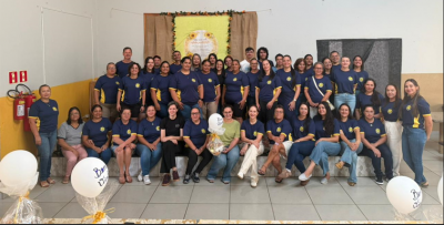 PROFESSORES DA ESCOLA MUNICIPAL DE TEMPO INTEGRAL TANCREDO NEVES FORAM RECEPCIONADOS COM CAFÉ DA MANHÃ ESPECIAL. 