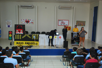 ESCOLA SALVADOR NOGUEIRA RECEBEU MOVIMENTO “MAIO AMARELO” NESTA SEXTA-FEIRA 26