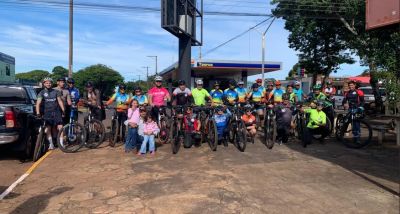 DIRETORIA DA ASSOCIAÇÃO DO ASSENTAMENTO COLORADO PROMOVEU ALMOÇO EM PROL DA ENTIDADE.