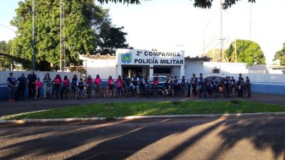 PATRÍCIA  PARTICIPOU DE PASSEIO CICLÍSTICO EM COMEMORAÇÃO AO DIA DO MEIO AMBIENTE.