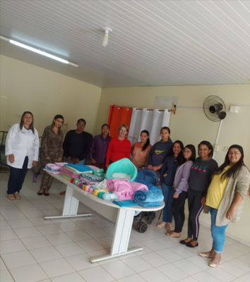 GESTANTES DO PROGRAMA CRIANÇA FELIZ PARTICIPAM DE CURSO DE CONFECÇÃO DE ENXOVAL PARA BEBÊ.