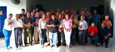 GRUPO DA “MELHOR IDADE” PARTICIPOU DAS COMEMORAÇÕES DO DIA DOS PAIS NA TARDE DESTA SEXTA-FEIRA.