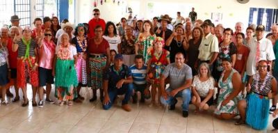BAILE DE CARNAVAL MARCA REINÍCIO DAS ATIVIDADES DO GRUPO DA MELHOR IDADE EM 2020. 