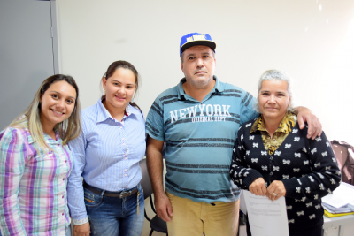 CONSCIENTIZAÇÃO TEM LEVADO USUÁRIOS DO BOLSA FAMÍLIA AO DESLIGAMENTO VOLUNTÁRIO