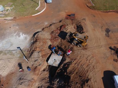 OBRAS DE DRENAGEM DA ITAIPU BINACIONAL IRÃO BENEFICIAR OS BAIRROS DO JARDIM DOS EUCALIPTOS II O NOVO LOTEAMENTO ESTANISLAU JAVORSKI.