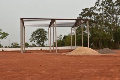 OBRAS PARA IMPLANTAÇÃO DE ESTAÇÃO DE TRANSBORDO DE RESÍDUOS SÓLIDOS ESTÃO EM ANDAMENTO EM IGUATEMI.