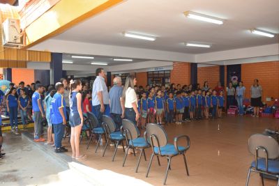 ESCOLA MUNICIPAL SALVADOR NOGUEIRA REALIZOU APRESENTAÇÕES RELATIVAS À SEMANA NACIONAL DO TRÂNSITO. 