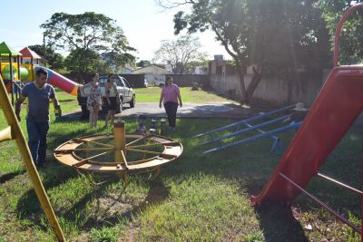 “PLAYGROUNDS” DAS ESCOLAS MUNICIPAIS PASSAM POR REFORMAS. 