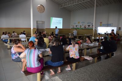 PROFISSIONAIS DA EDUCAÇÃO DA ESCOLA TANCREDO NEVES PARTICIPARAM DE FORMAÇÃO SOBRE ESCOLA INTEGRAL.