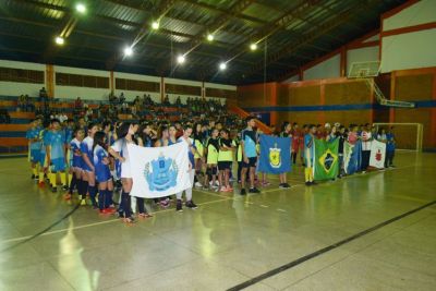 GRANDE PÚBLICO PRESTIGIOU A ABERTURA DAS SELETIVAS ESCOLARES DE VÔLEI E FUTSAL PARA O JOJUMS.
