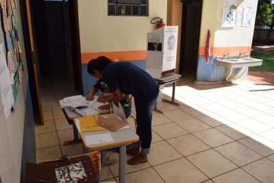 ELEIÇÕES PARA DIRETORES DA REDE MUNICIPAL DE ENSINO ACONTECEM DIA 26/11 EM IGUATEMI.