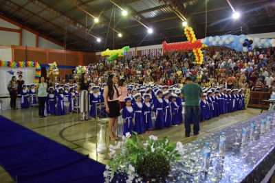 BELÍSSIMA CERIMÔNIA DE FORMATURA ENCERRA ANO LETIVO DAS TURMAS DO PRÉ II.