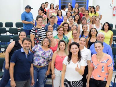 PREFEITA PATRICIA PARTICIPA DE ENCONTRO COM PROFESSORES DA REDE MUNICIPAL DE ENSINO