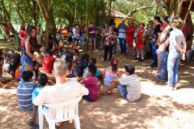 ASSISTÊNCIA COMEMOROU DIA DAS CRIANÇAS COM ALUNOS DO  “NOVO OLHAR”.