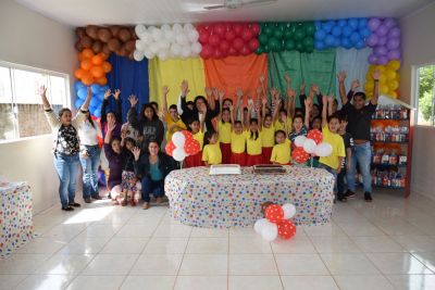 ALUNOS DO PROGRAMA “NOVO OLHAR” PARTICIPAM DAS COMEMORAÇÕES DO DIA DAS CRIANÇAS.
