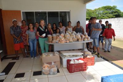 ASSISTÊNCIA SOCIAL ENTREGOU KITS DE PRODUTOS ALIMENTÍCIOS PARA FAMÍLIAS DO PROGRAMA “SE ESSA RUA FOSSE MINHA”.